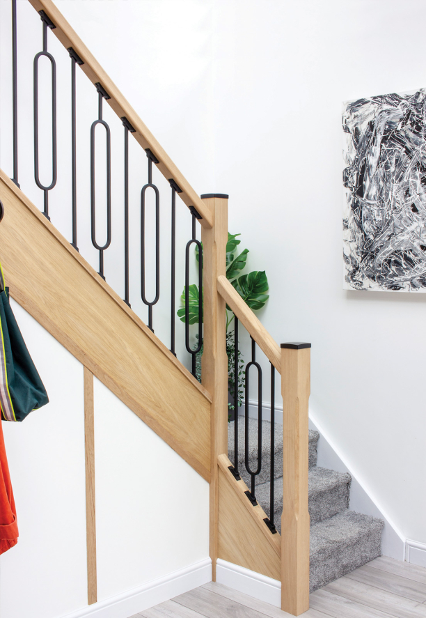 Iron Round Frame Spindles